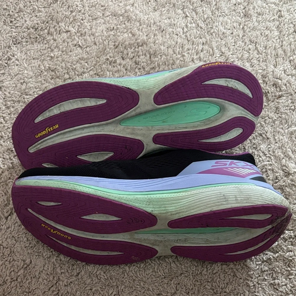 Skechers Women's Black & Purple Propulsion Running Sneakers - Picture 3 of 3